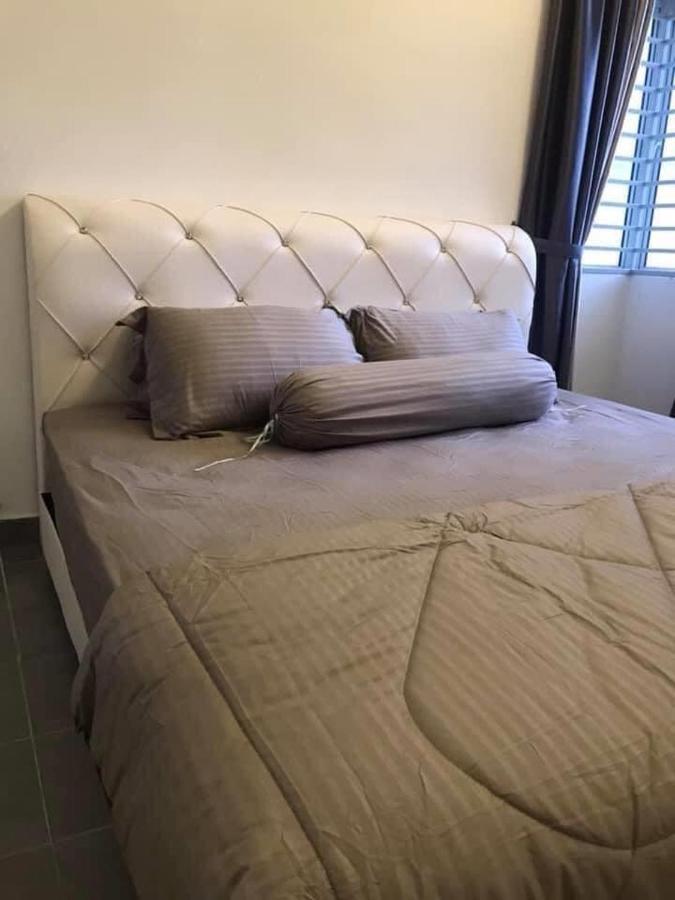 Sofiamuslim Homestay Putrajaya- Near Alamanda Mall & Federal Government Administrative Centre Kompleks Abcdef Eksteriør bilde