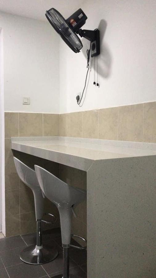 Sofiamuslim Homestay Putrajaya- Near Alamanda Mall & Federal Government Administrative Centre Kompleks Abcdef Eksteriør bilde