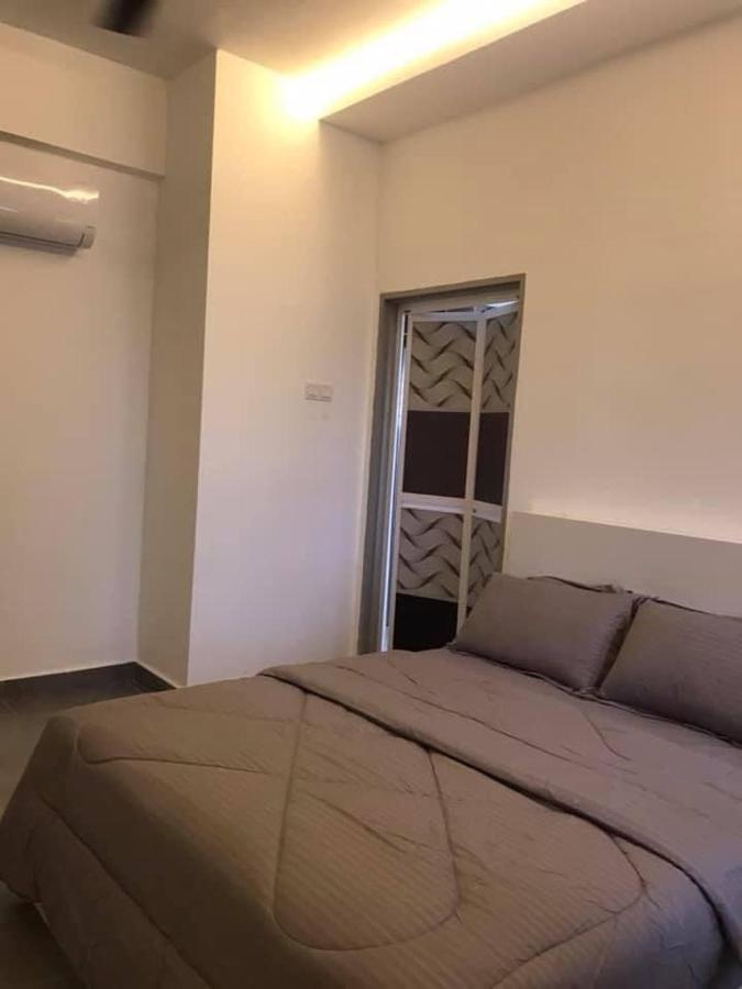 Sofiamuslim Homestay Putrajaya- Near Alamanda Mall & Federal Government Administrative Centre Kompleks Abcdef Eksteriør bilde